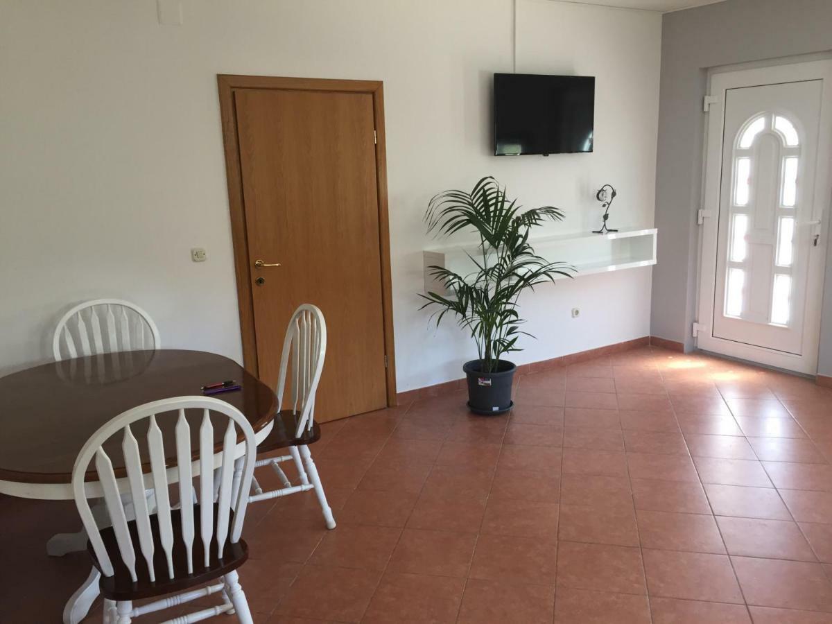 Ana'S Apartments Петрчане Экстерьер фото
